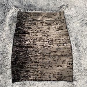 BCBG Bandage Mini Skirt size XS Black and Gold
